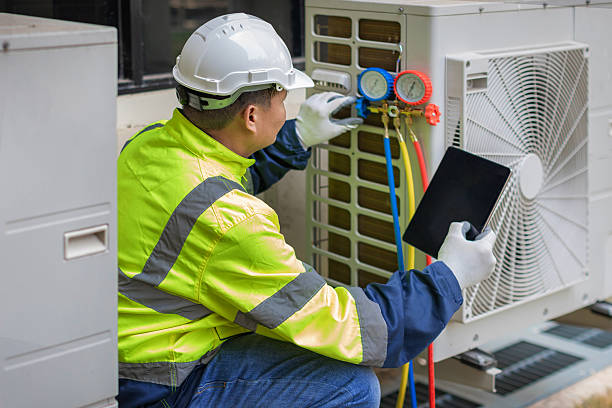 Professional Hvac Installation technician working in Carson City, MI
